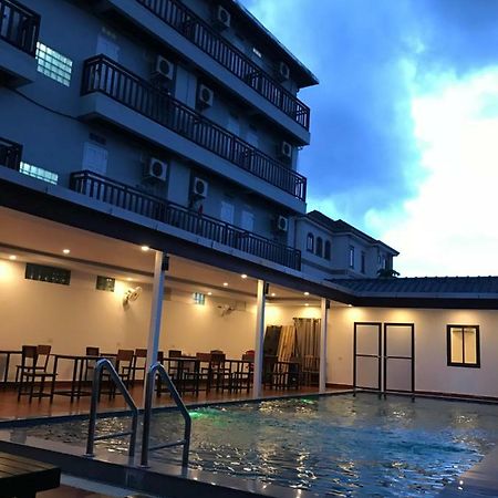 Jasmine Vangvieng Hotel Vang Vieng Zewnętrze zdjęcie