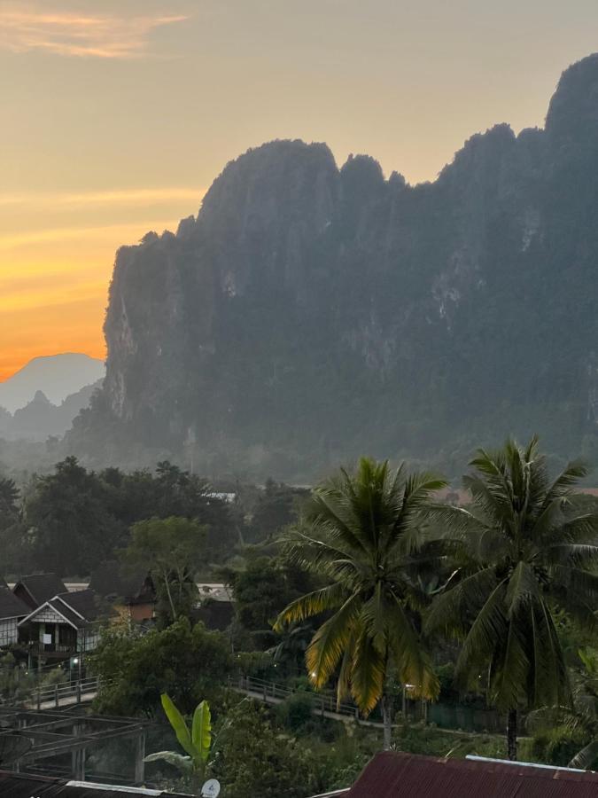 Jasmine Vangvieng Hotel Vang Vieng Zewnętrze zdjęcie