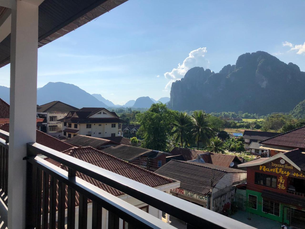 Jasmine Vangvieng Hotel Vang Vieng Zewnętrze zdjęcie