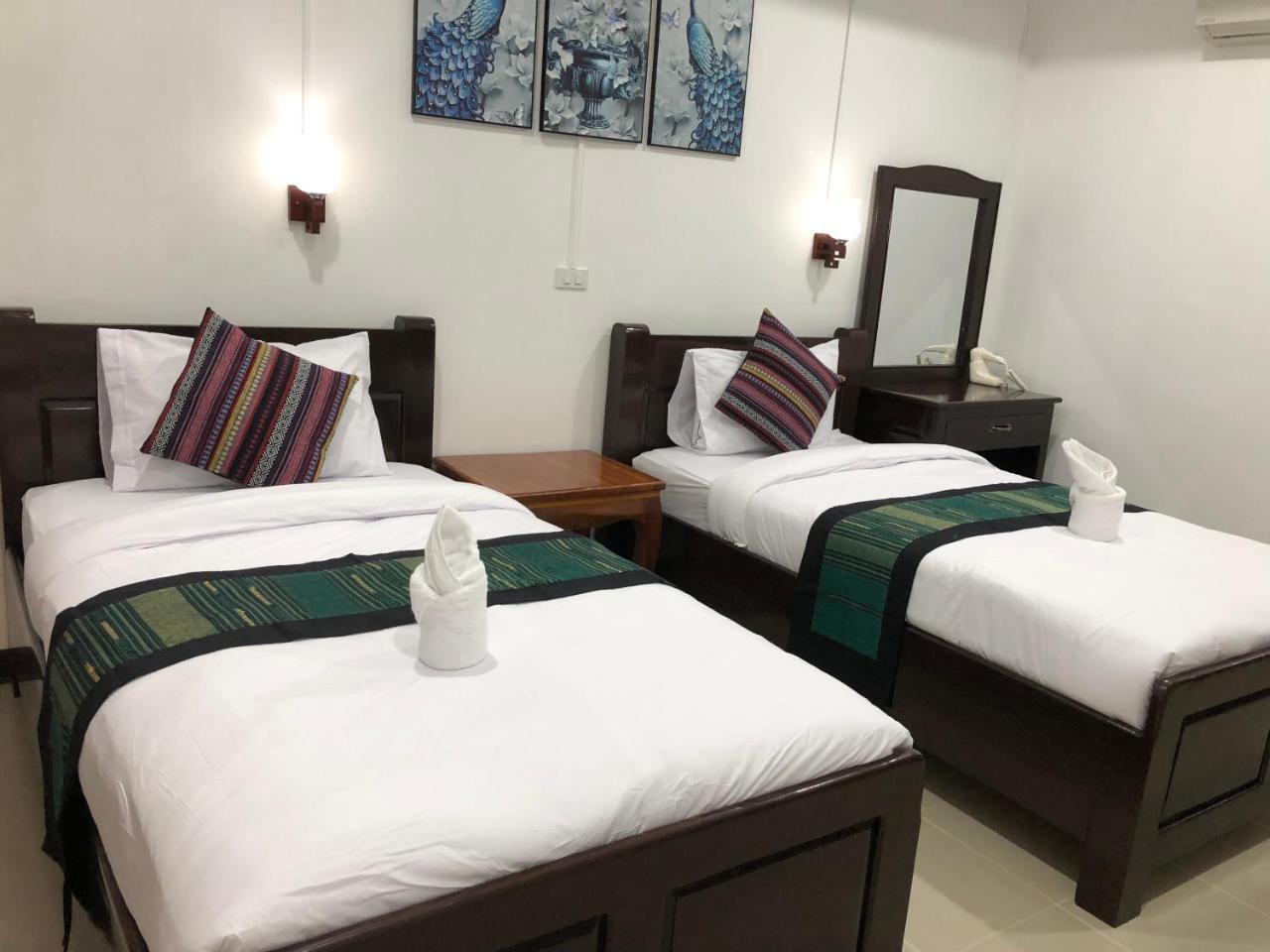 Jasmine Vangvieng Hotel Vang Vieng Zewnętrze zdjęcie