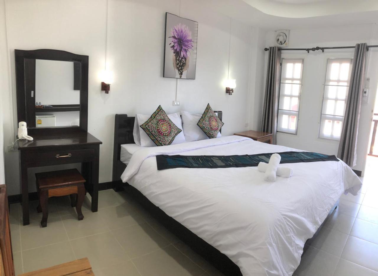 Jasmine Vangvieng Hotel Vang Vieng Zewnętrze zdjęcie